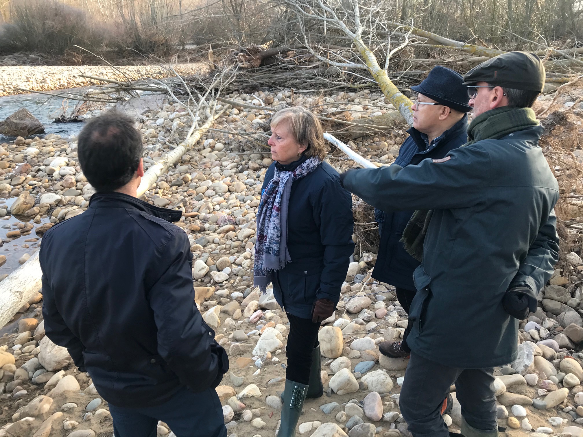 La Presidenta de la CHD y el Subdelegado del Gobierno en León visitan las zonas afectadas por las inundaciones y evalúan la situación de los cauces