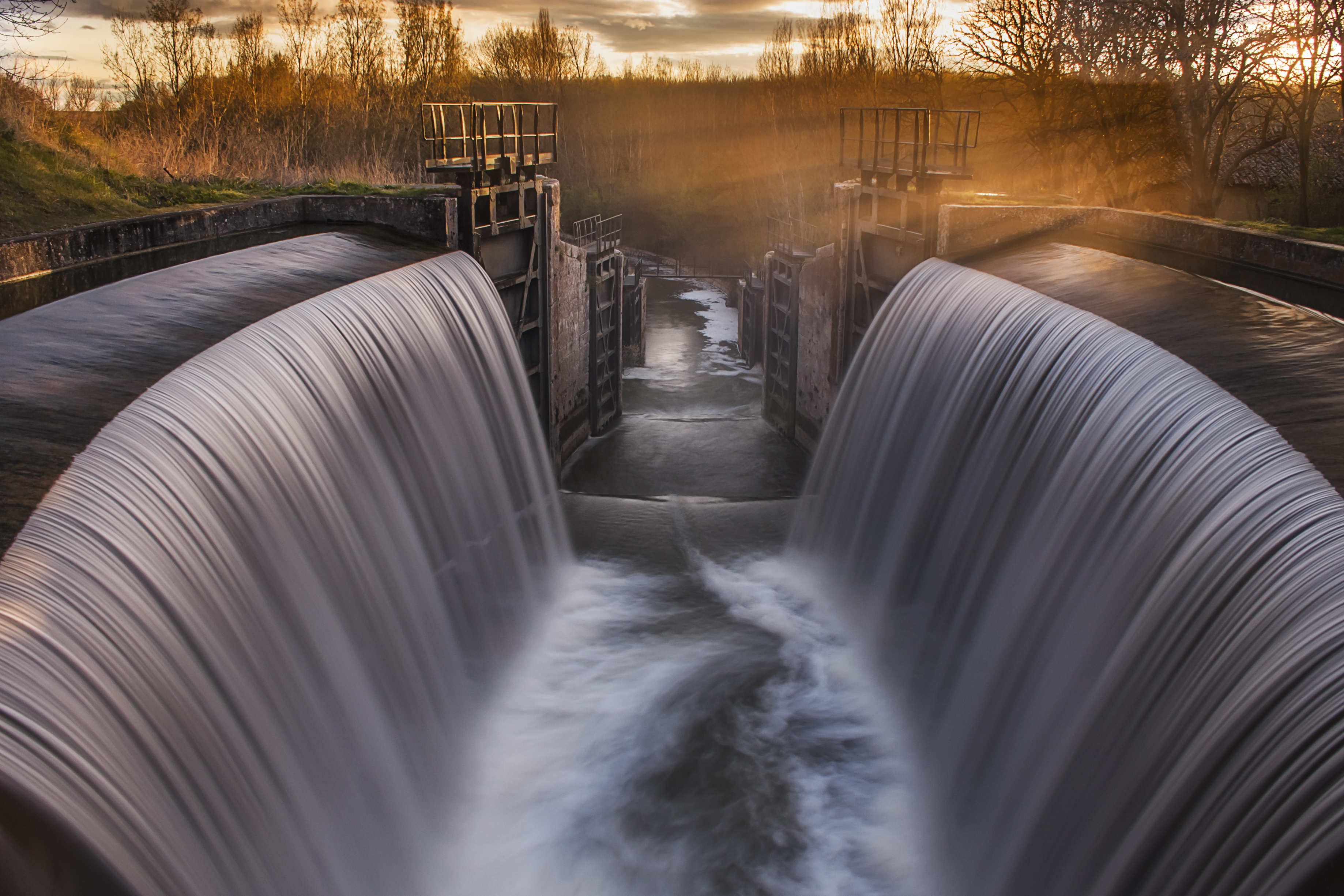 Una imagen de la esclusa de Calahorra de Ribas, ganadora del II Concurso de Fotografía de la CHD