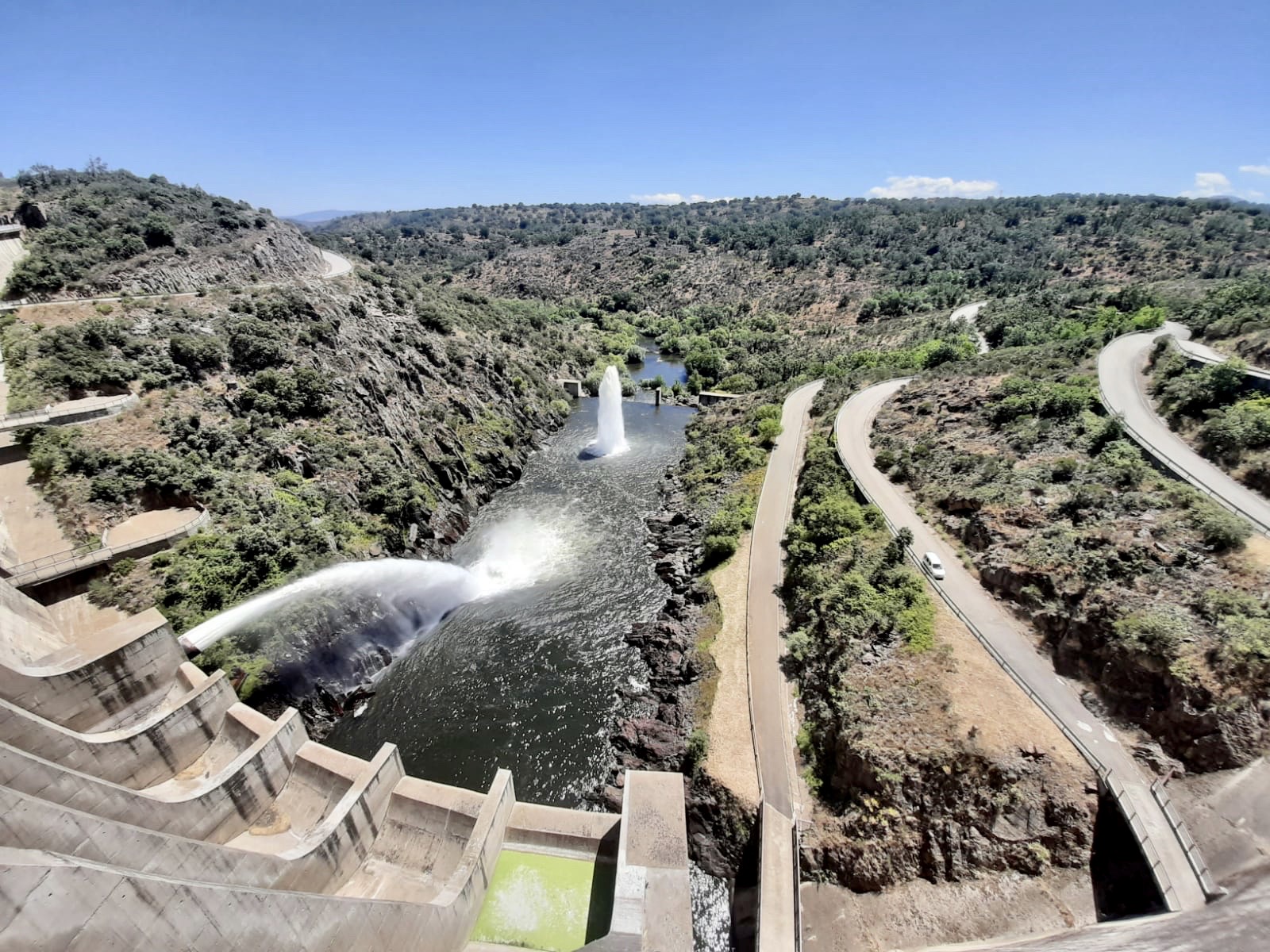 El MITECO activa la construcción de una central hidroeléctrica de gestión pública en la presa de Irueña (Salamanca)