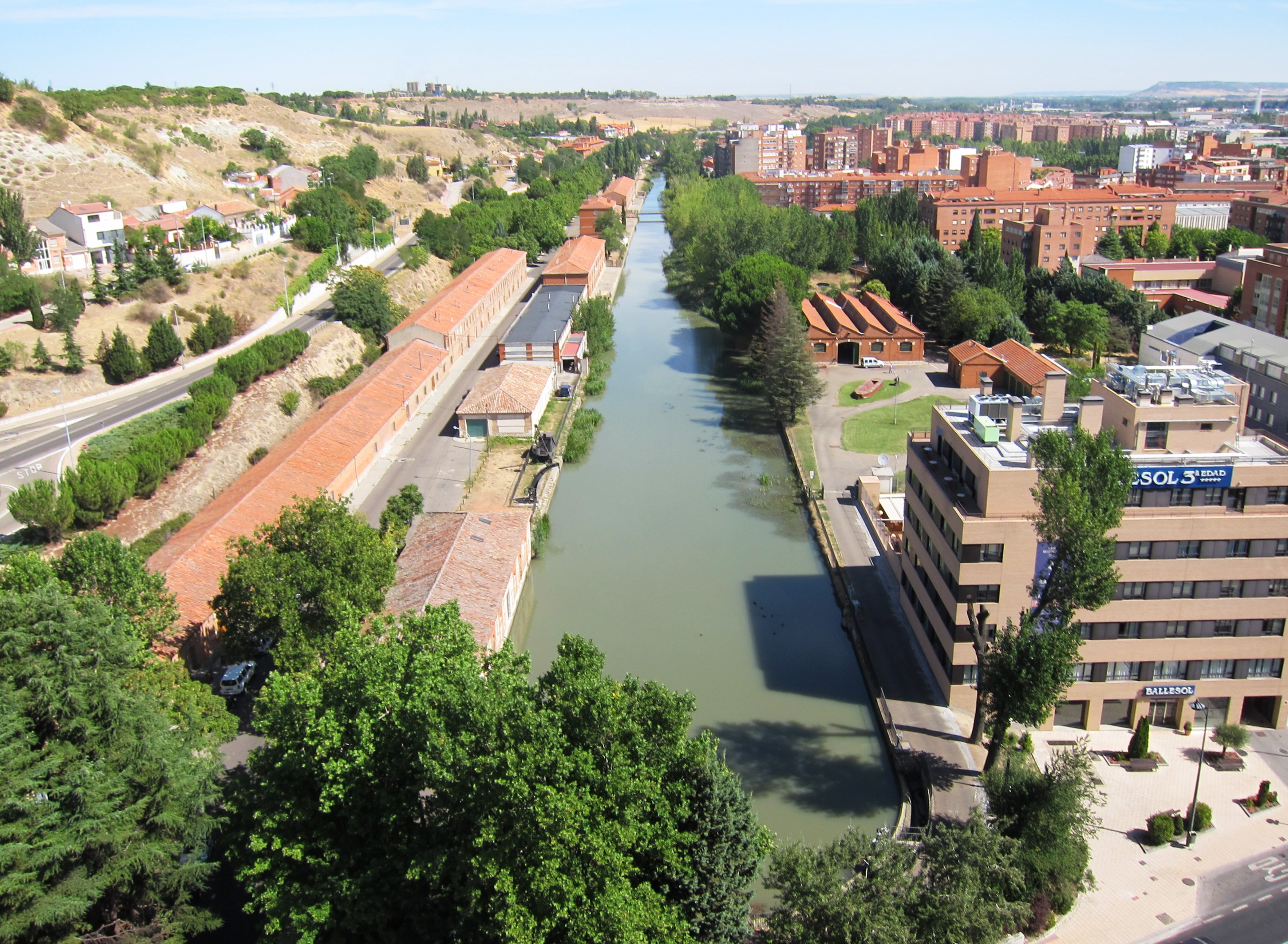 La CHD licita la limpieza y rehabilitación de la Dársena de Valladolid por un importe de 882.704,81 euros