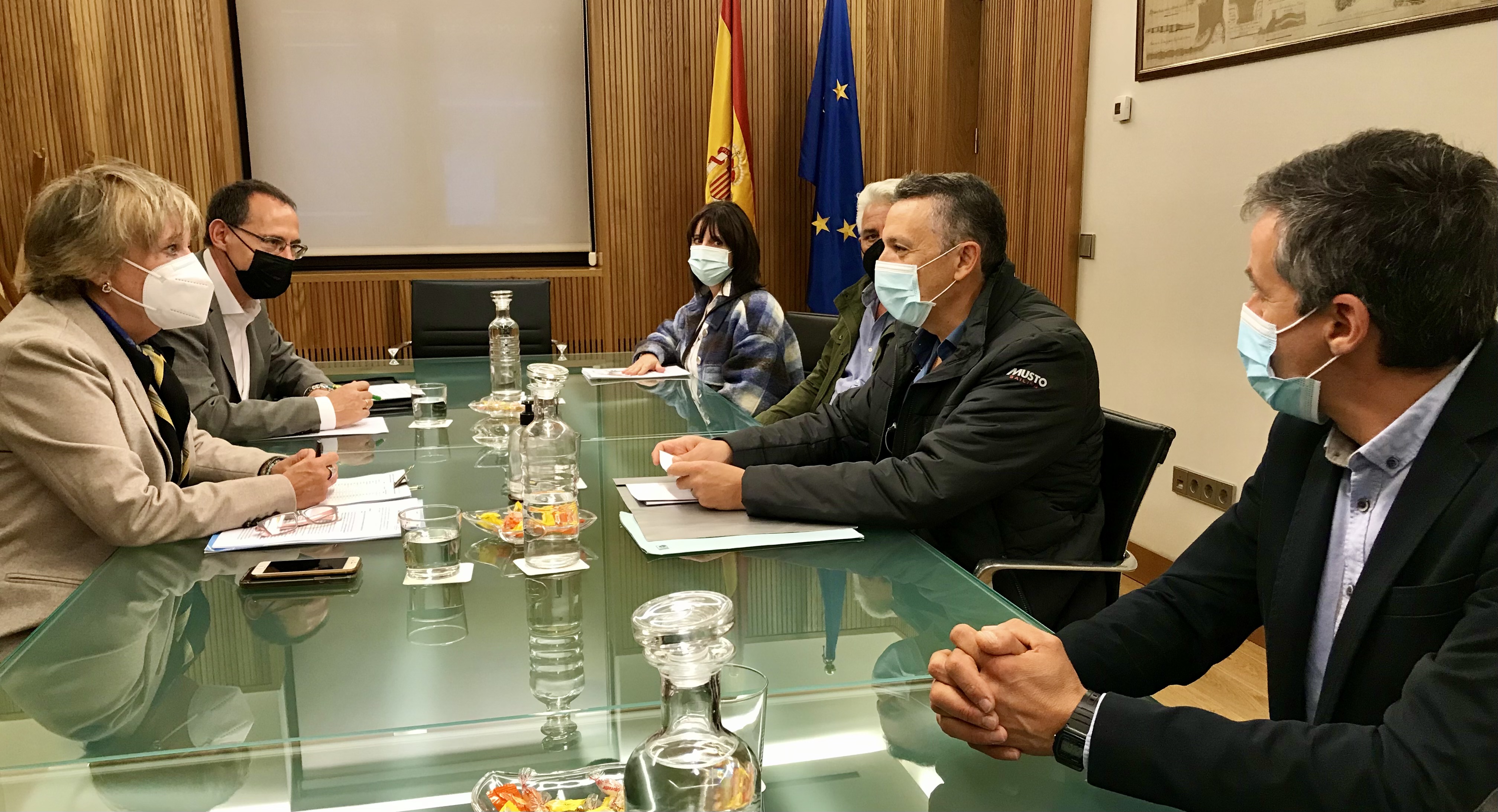 La CHD traslada a los usuarios su apuesta por una navegación sostenible compatible con la actividad económica La CHD traslada a los usuarios su apuesta por una navegación sostenible compatible con la actividad económica