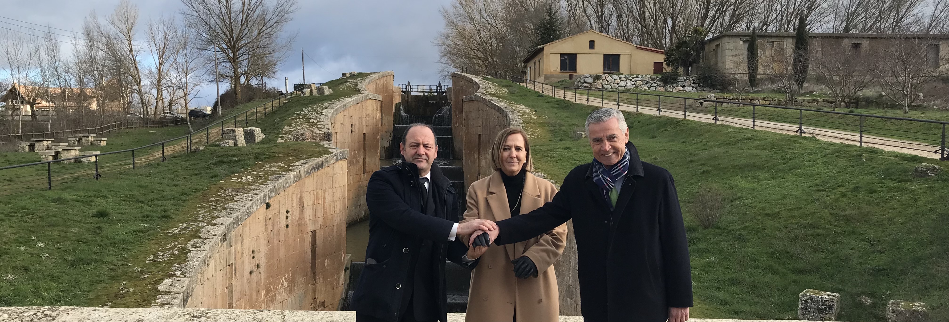 La cuádruple esclusa del Canal de Castilla lucirá nueva iluminación