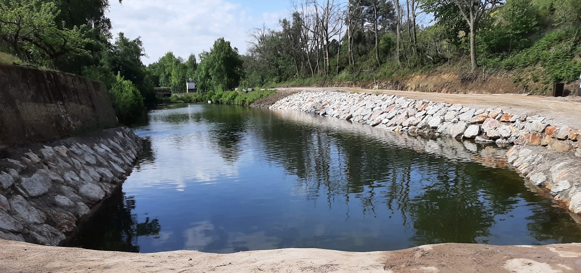 La CHD realizará el próximo martes unas maniobras para comprobar el funcionamiento del nuevo desagüe de fondo en la presa de Villameca La CHD realizará el próximo martes unas maniobras para comprobar el funcionamiento del nuevo desagüe de fondo en la presa de Villameca