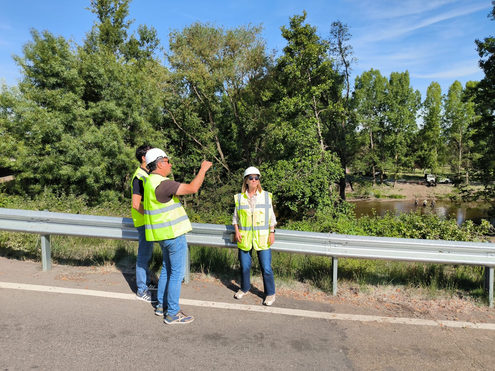 La CHD actúa en el río Porma para evitar tapones en el cauce y aguas abajo con un presupuesto de 30.000€ La CHD actúa en el río Porma para evitar tapones en el cauce y aguas abajo con un presupuesto de 30.000€