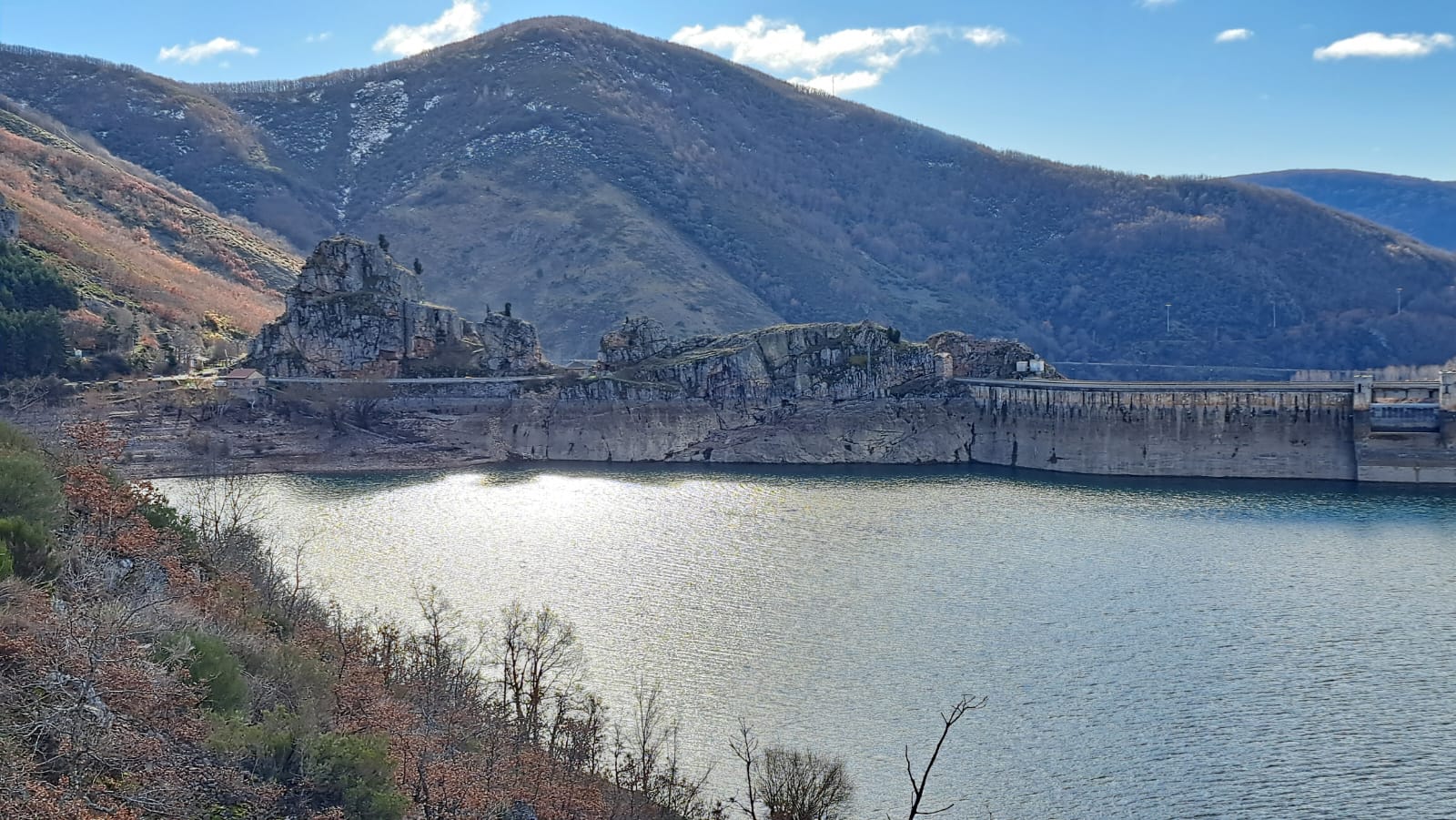 Los embalses del Duero gestionados por la CHD alcanzan el 80,8% de su capacidad Los embalses del Duero gestionados por la CHD alcanzan el 80,8% de su capacidad
