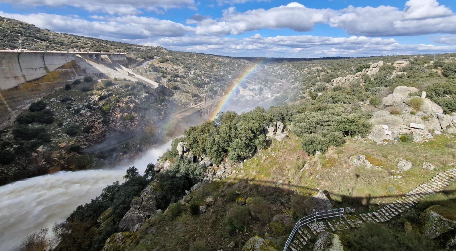La CHD mantiene una especial vigilancia a la situación hidrológica del río Adaja (Ávila) La CHD mantiene una especial vigilancia a la situación hidrológica del río Adaja (Ávila)