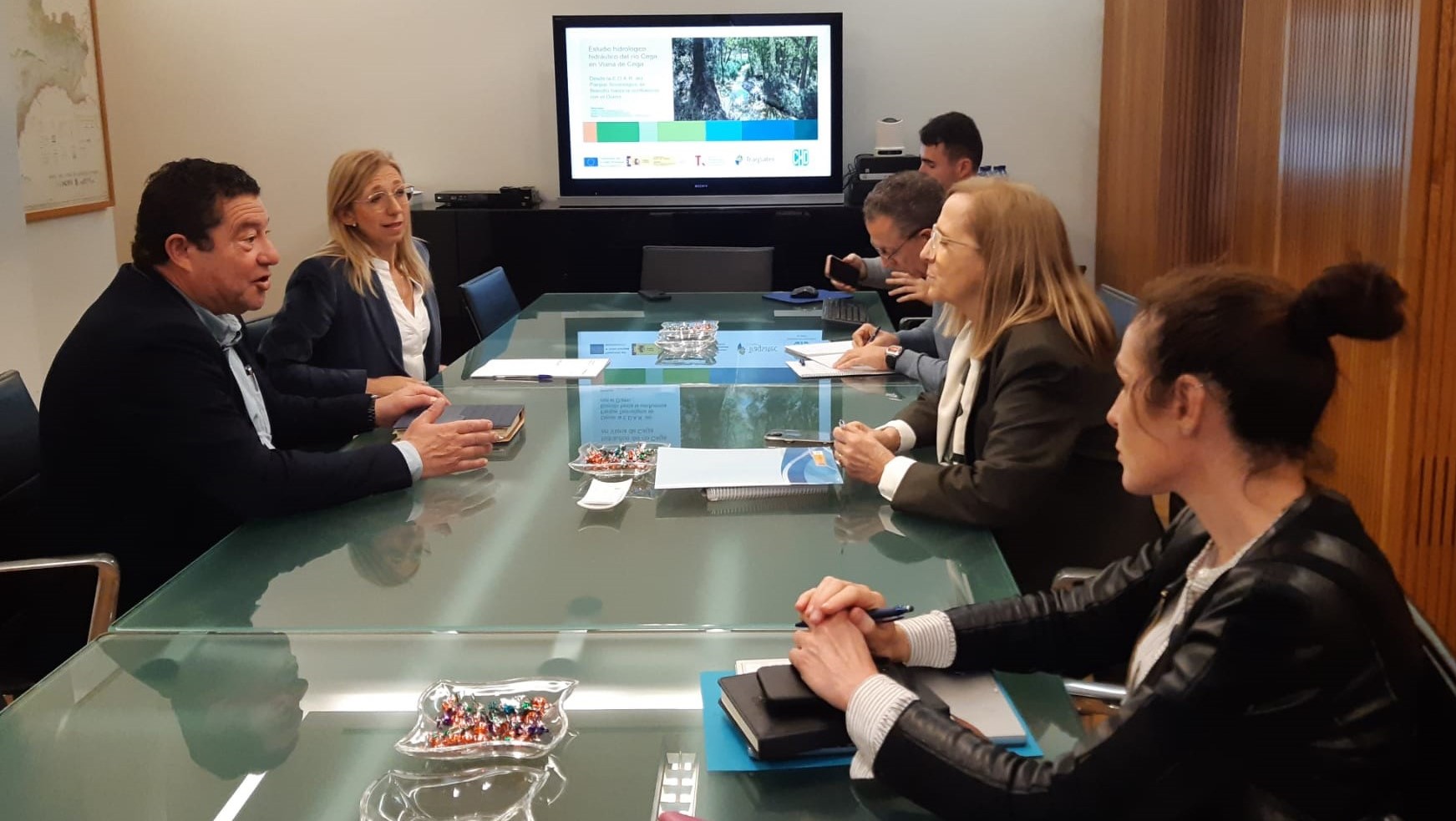 La CHD presenta al Ayuntamiento de Viana de Cega el estudio hidrológico del río Cega La CHD presenta al Ayuntamiento de Viana de Cega el estudio hidrológico del río Cega