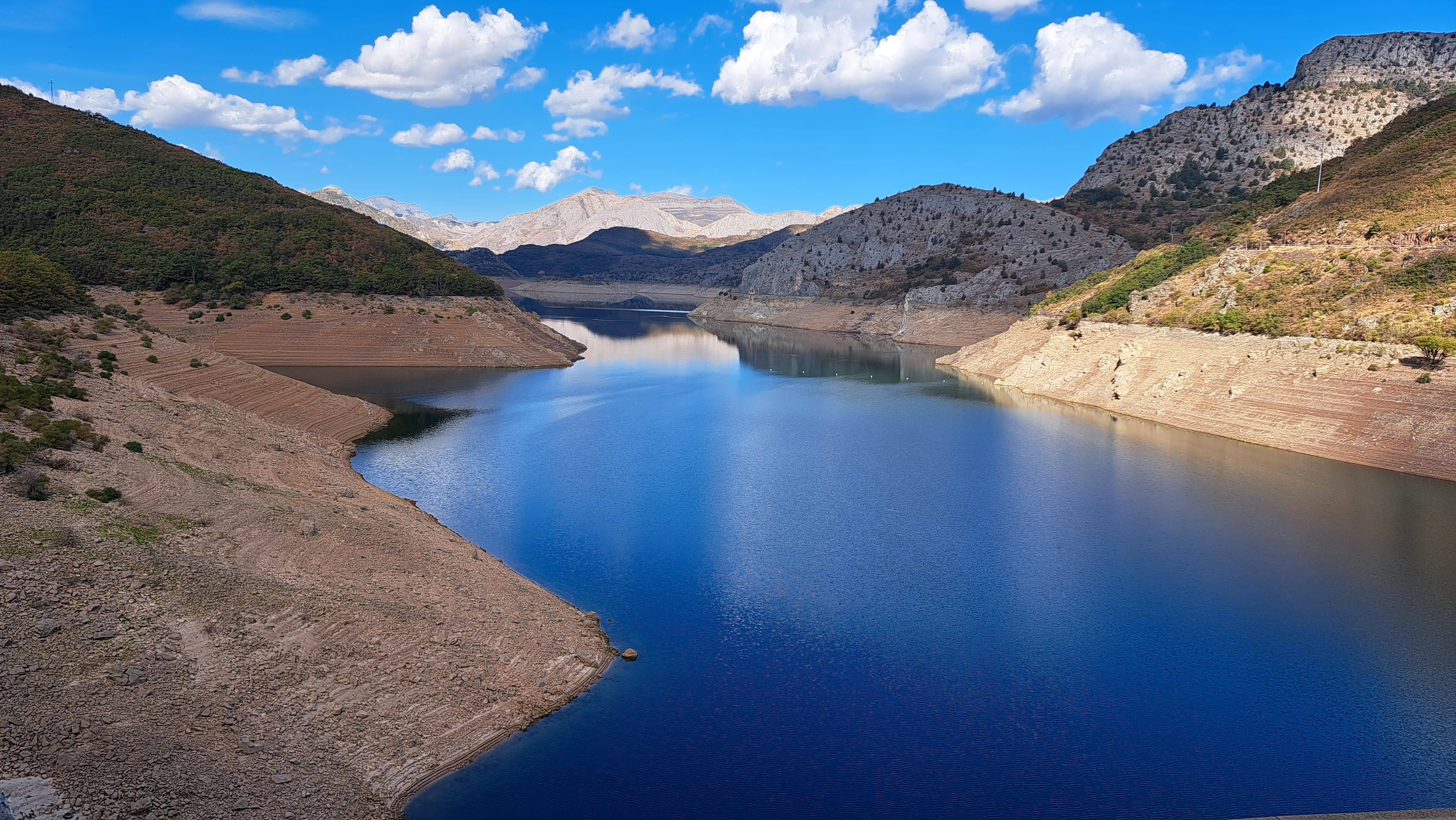 Los embalses del Duero gestionados por la CHD se encuentran al 39,2% de su capacidad