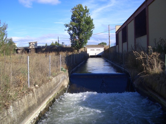 Canal de Castañón